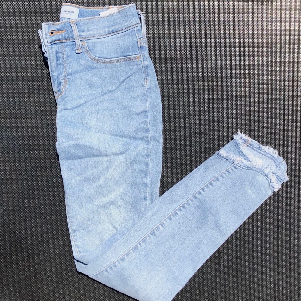 girls oldnavy skinny jean/jeggings lightwash jeans